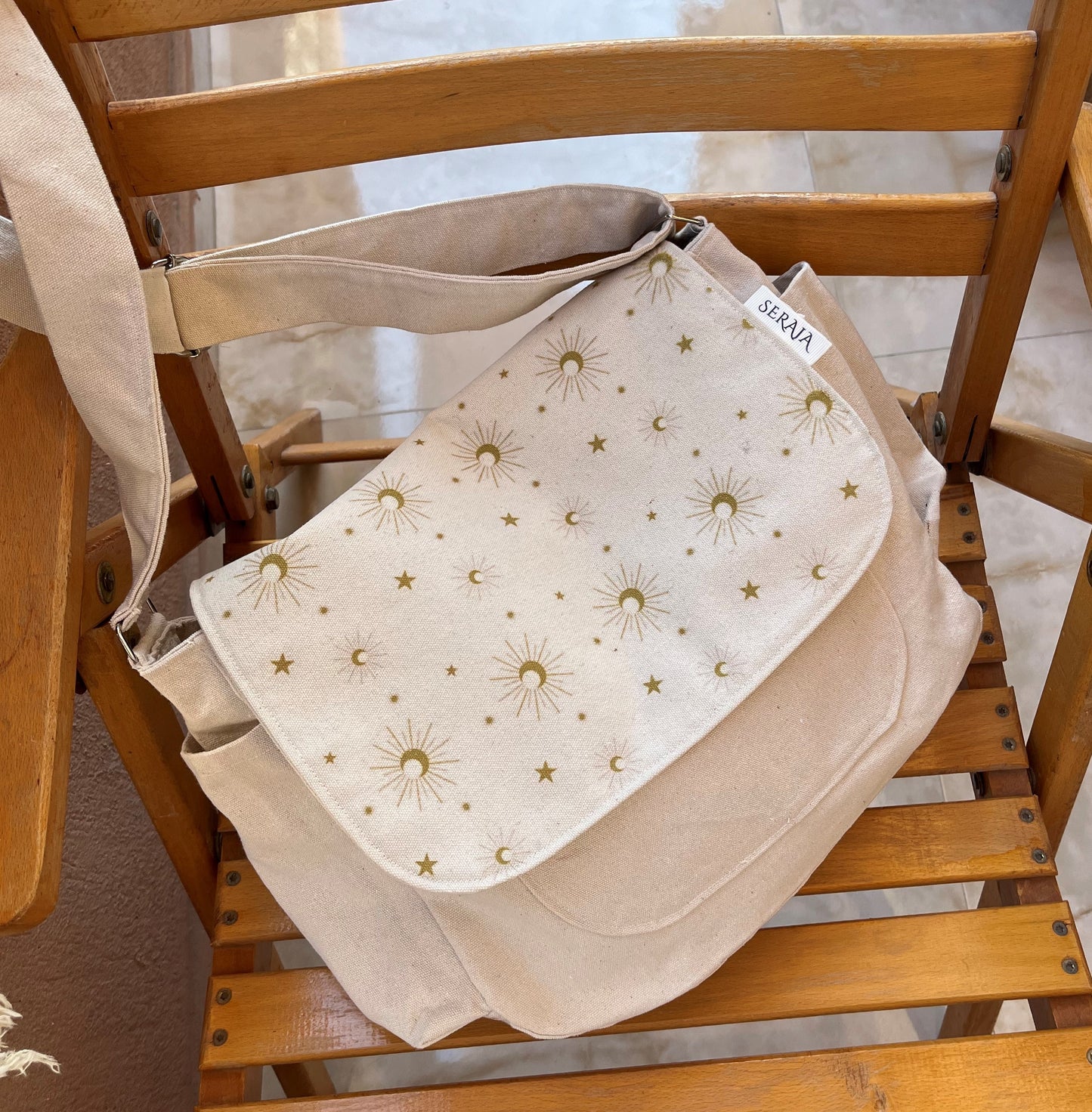 Crossbody bag