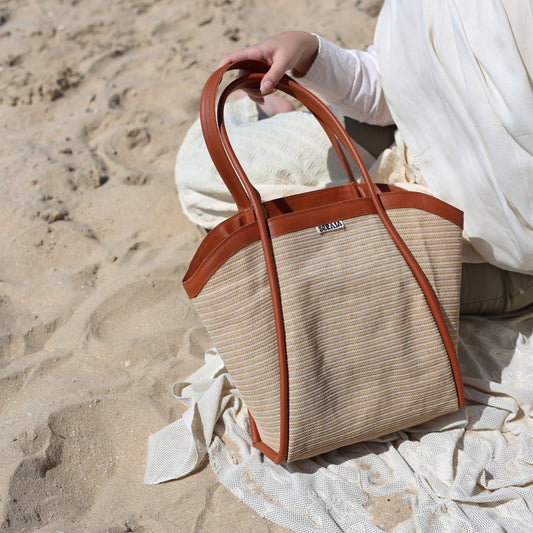 beige beach bag